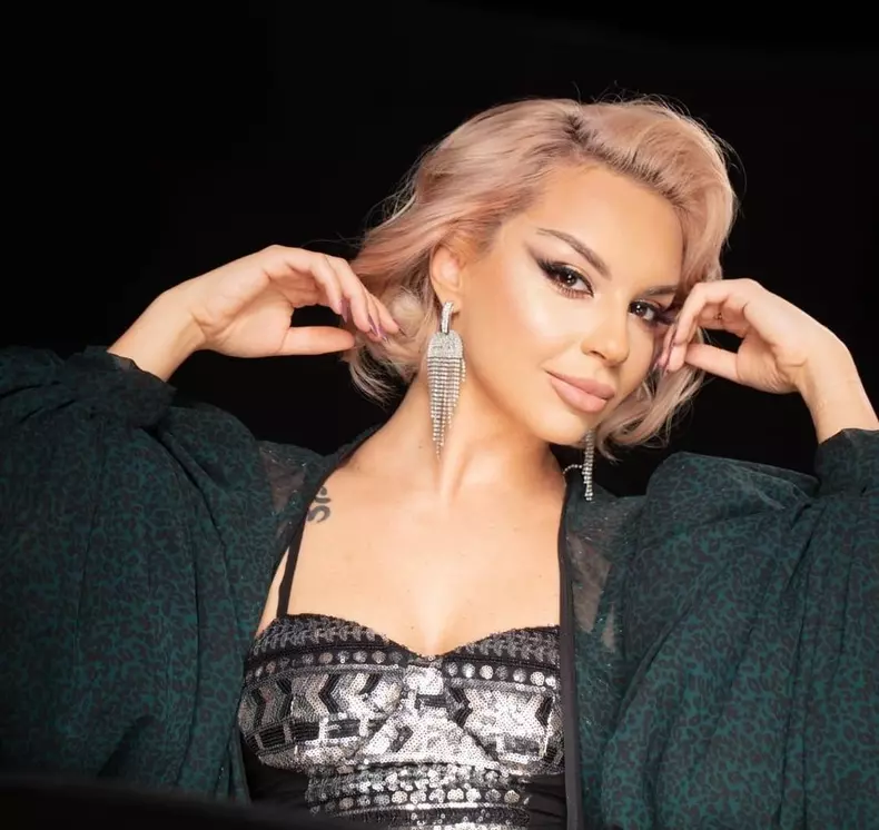 Eliza-Natanticu-i-a-pus-gand-rau-lui-Cosmin-la-„Te-cunosc-de-undeva-4