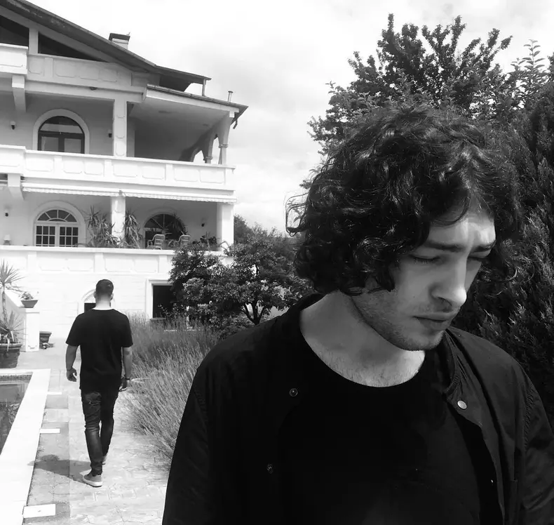 cine-este-toto-dumitrescu-6