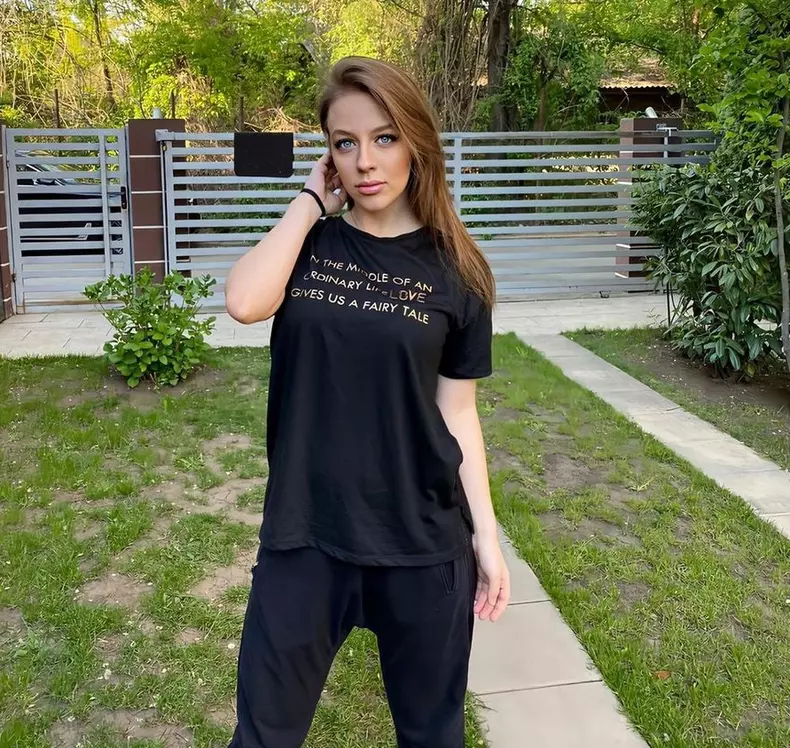 Jennifer-Dumitrascu-3