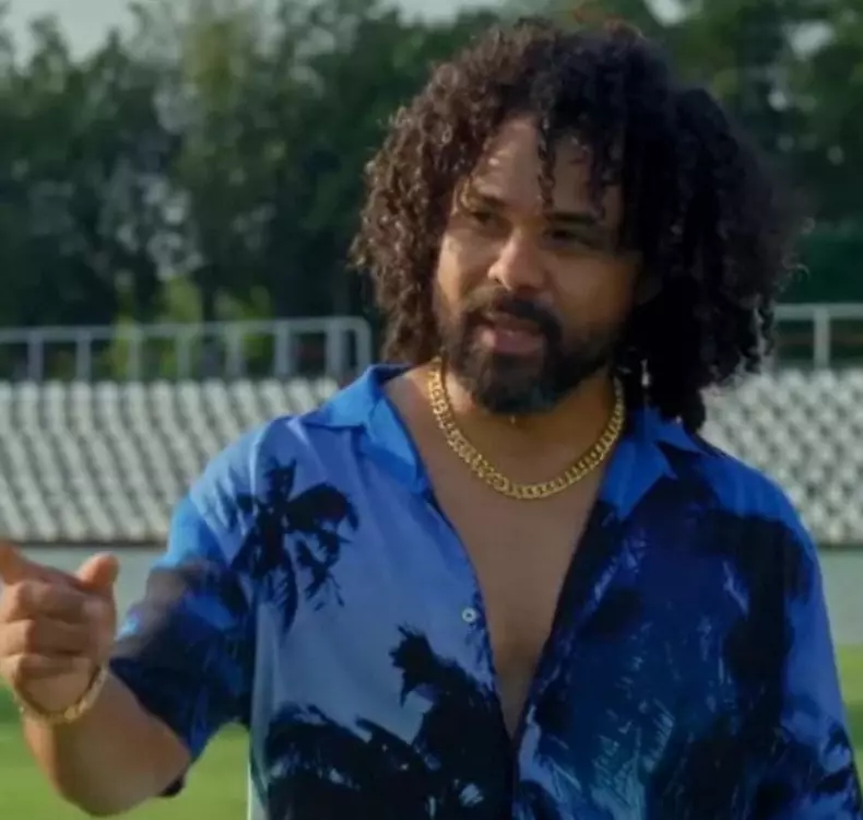 Lucas Bagett serial pro tv8