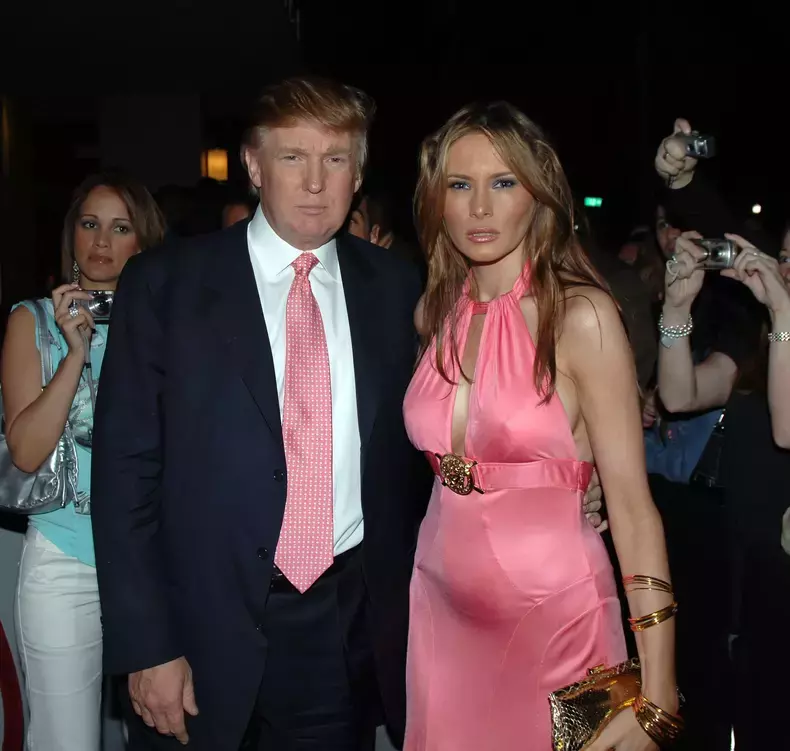 Rochie-mireasa-Melania-Trump-24