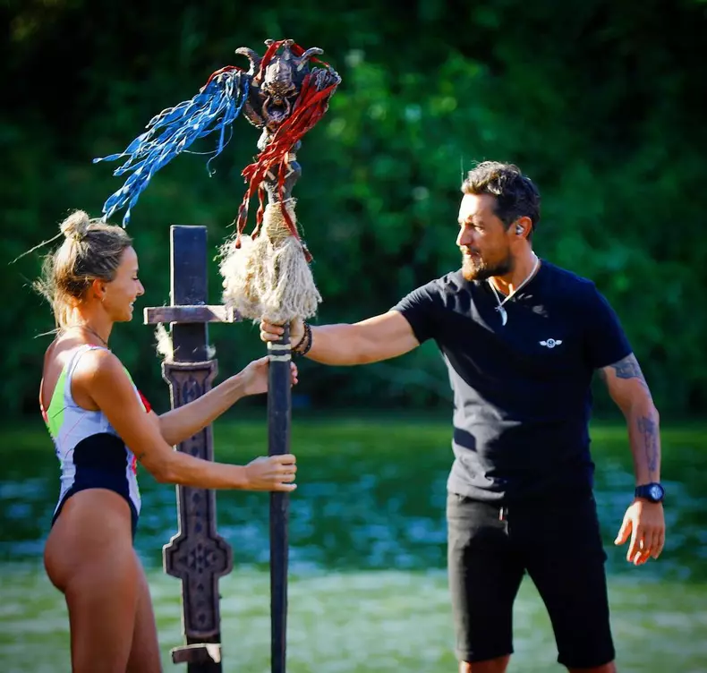 crina-abrudan-survivor-1