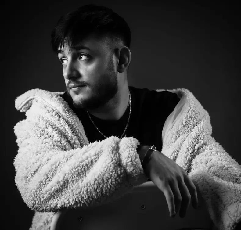 Cine-este-Johny-Romano-si-cum-a-devenit-Connect-R-mentorul-lui-2