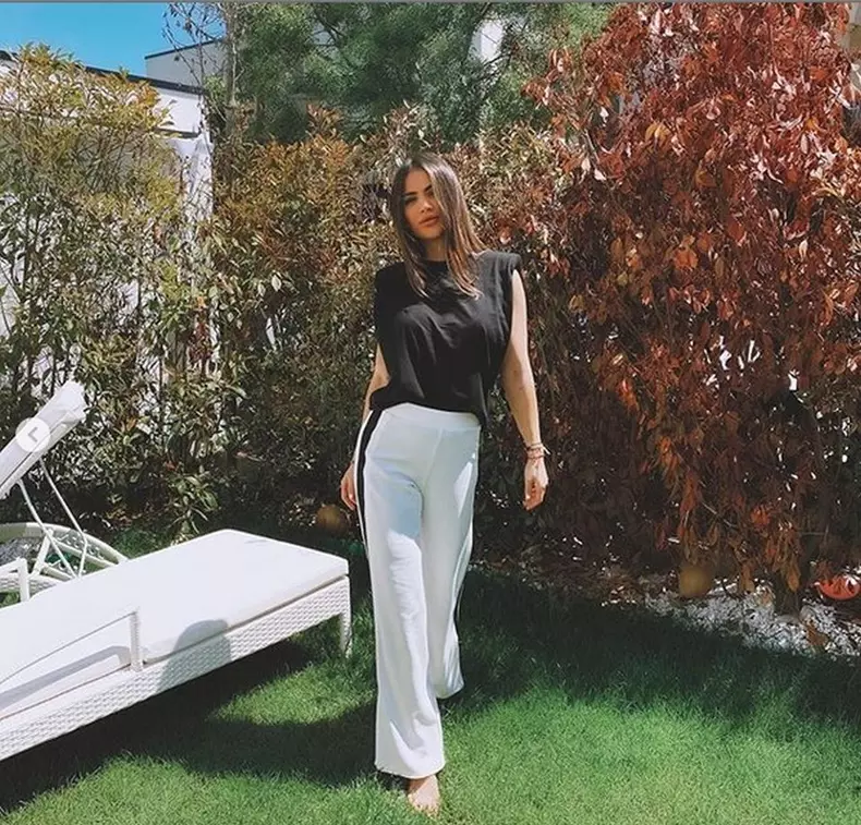 Diana-Sentes-alaptare1