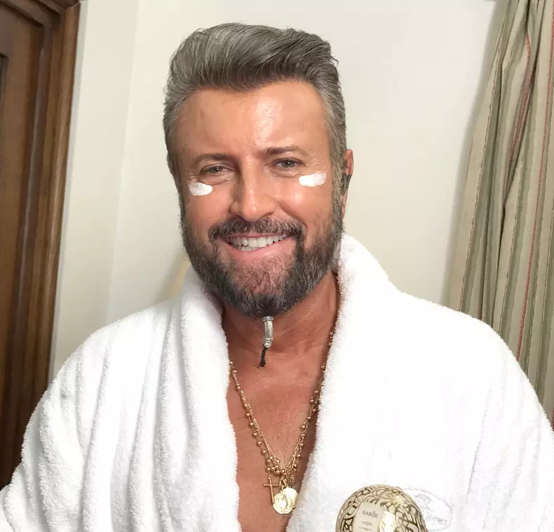 catalin-botezatu-ritual-infrumusetare-unalike-beauty-1