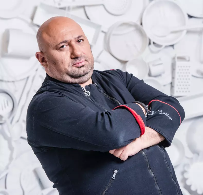 Processed with MOLDIV