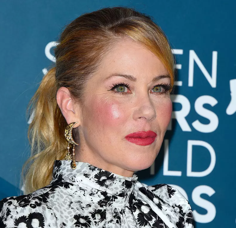 Christina Applegate, despre modul dramatic în care scleroza multiplă i-a afectat viața. „Nu voi accepta niciodată acest lucru”