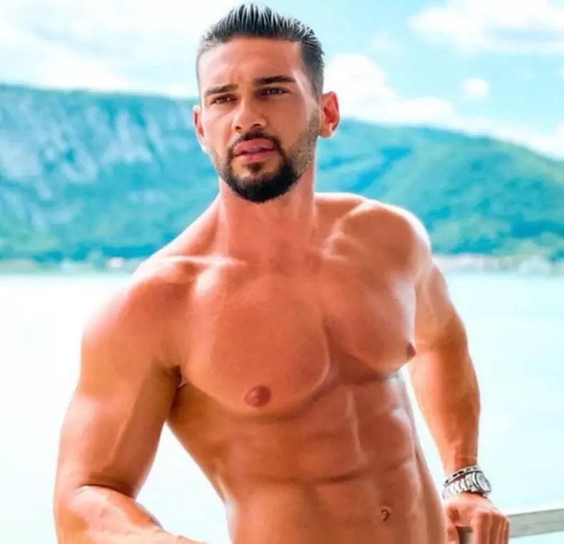 dorian popa vacanta