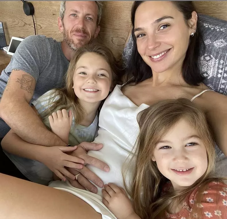 Gal-Gadot-insarcinata-2