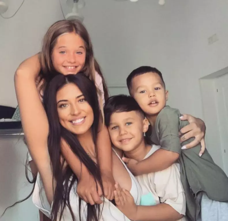 Jmhhc2g9YjBiMTRjYmYxZjcxOGY5ZjgyZjc2Zjk3ZGE2NGNkN2I.thumb_