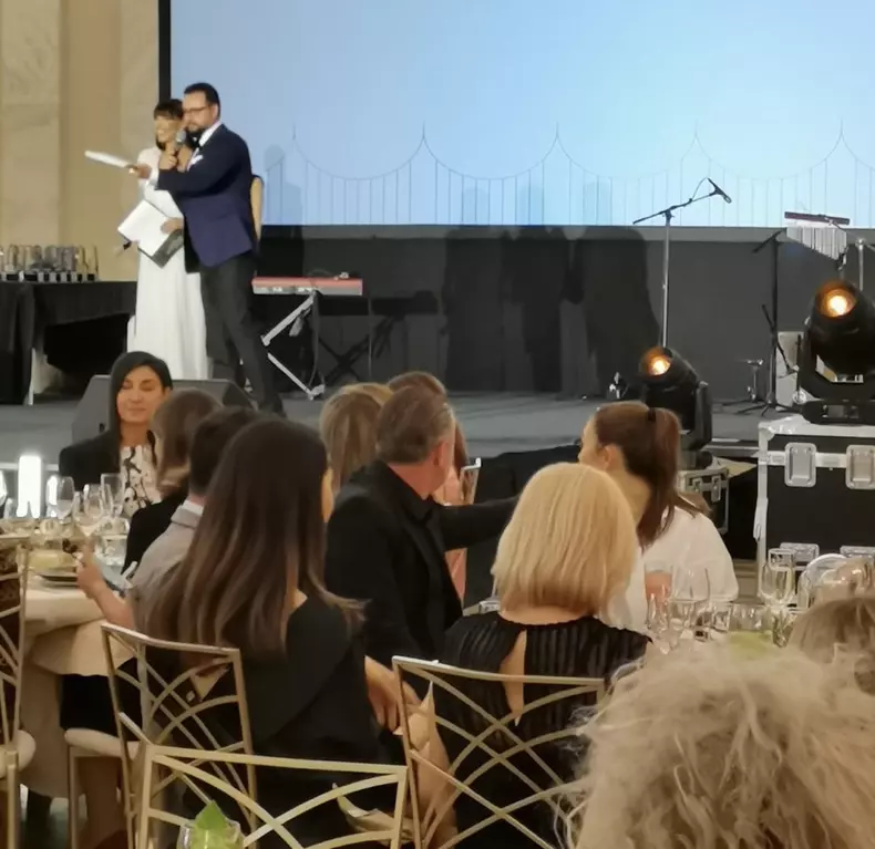 6e01db35-0668-4df2-ba13-2a919ad33528