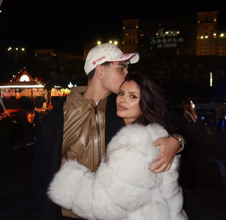 8. Ileana Lazariuc și fiul ei