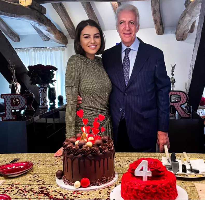 2eff1eb54f6f2424ba1a12669b062156