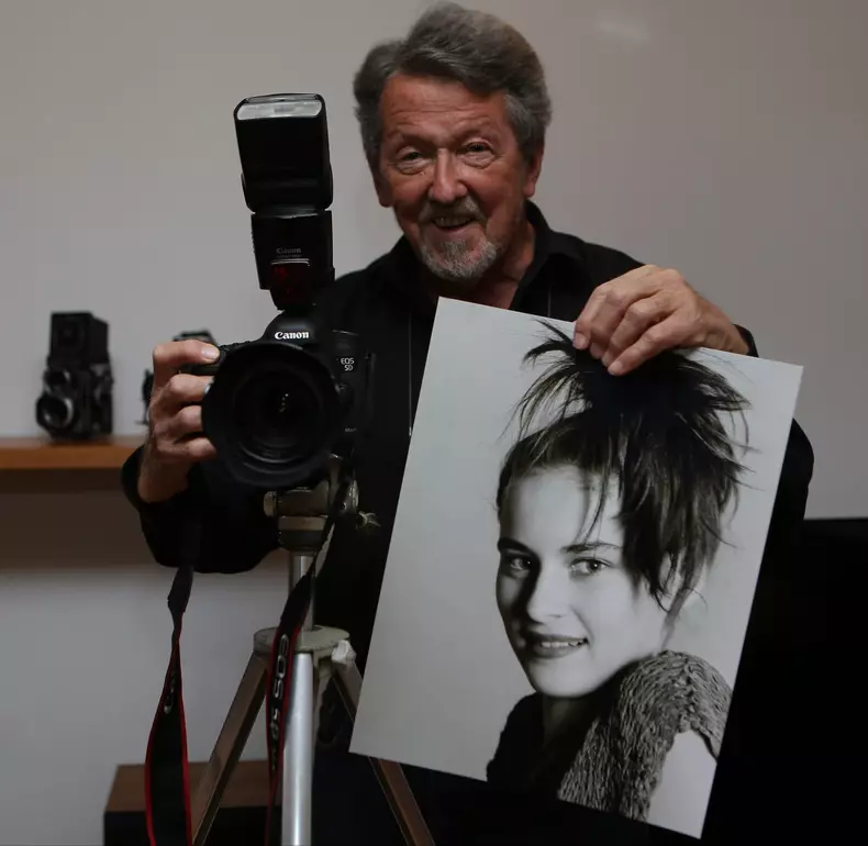 *PREMIUM RATES APPLY* Photographer Stane Jerko talks about shooting a teenage Melania Trump
