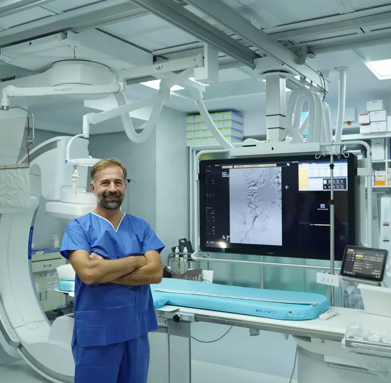 Dr. Rareș Nechifor