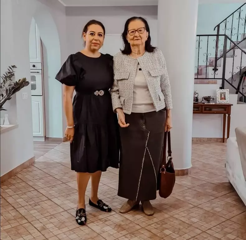 Mama Oanei Roman la spital