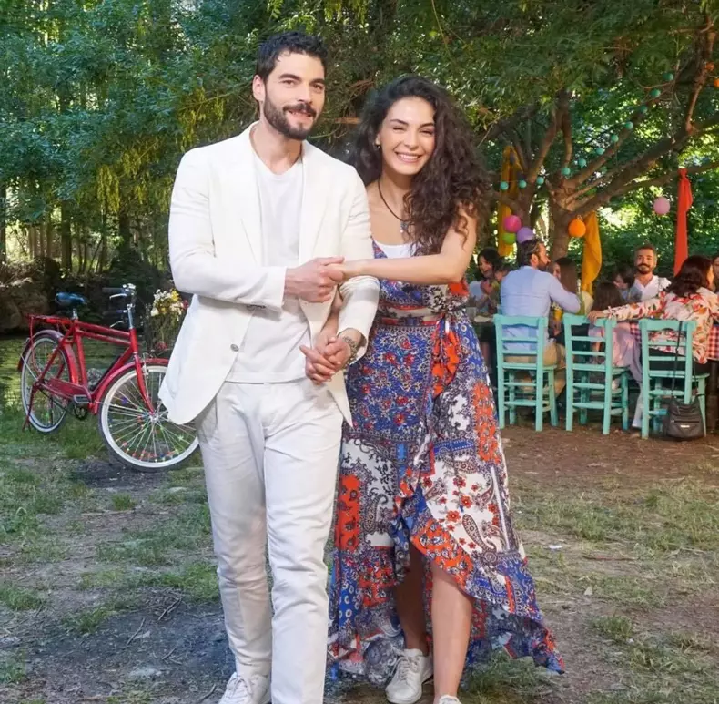 Akin-Akinozu-199958964_4001045809972426_3662481172123104863_n