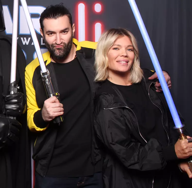 Gina-Pistol-și-Smiley-2