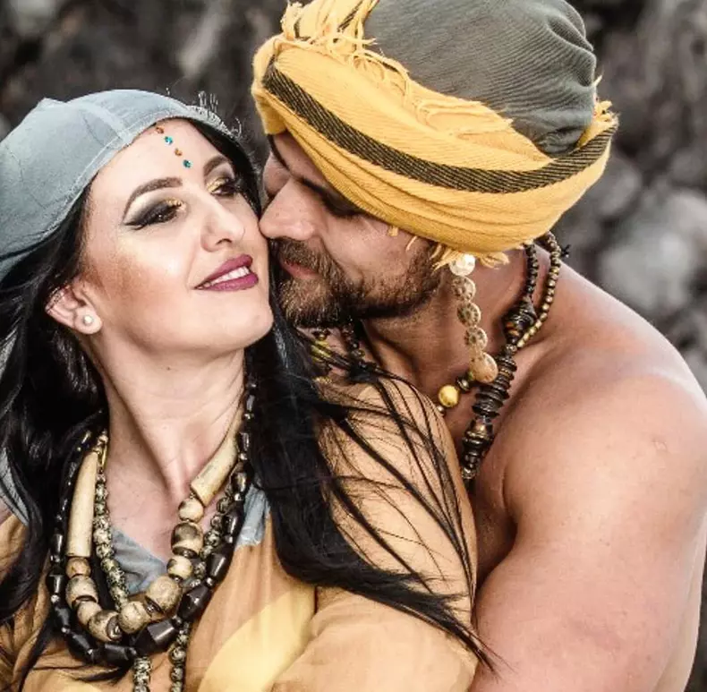 mirela-banias-insula-iubirii-mircea_43339200