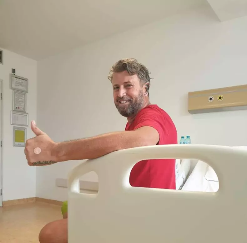 Cătălin Botezatu s-a operat de urgență