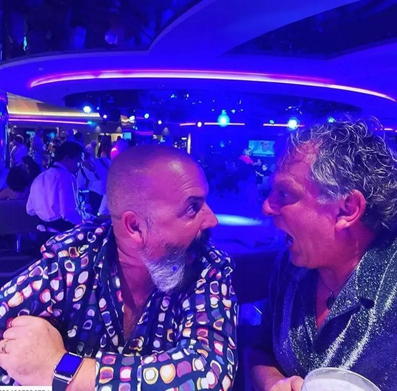 Iubit-Leonard-Miron1