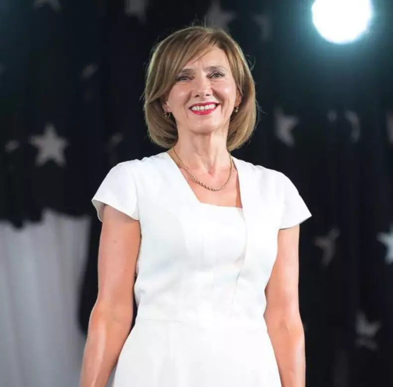 andreea-tincu-si-carmen-iohannis-4