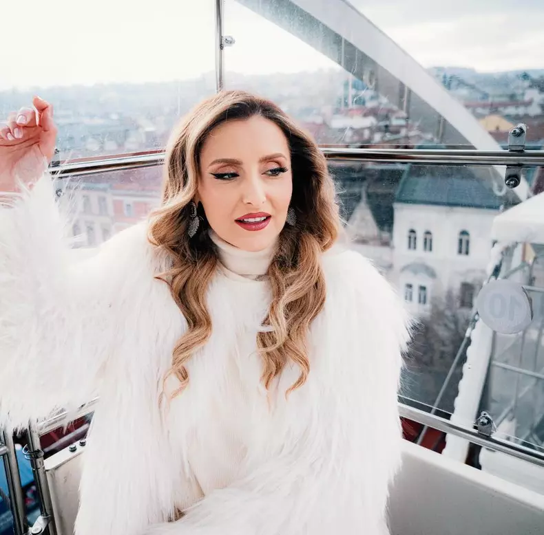 Alina Sorescu și Alexandru Ciucu au divorțat oficial  (9)