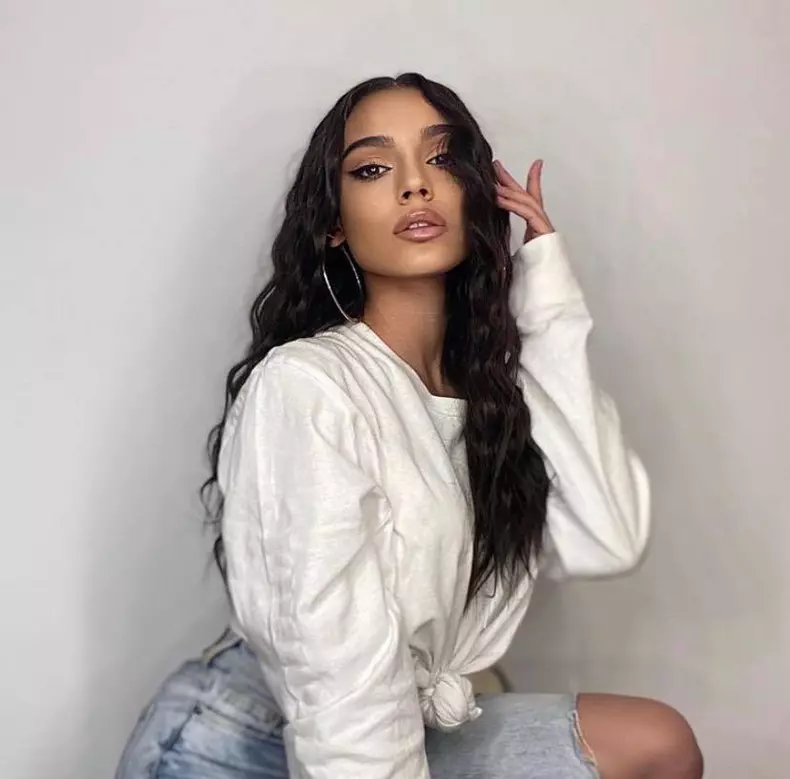 Karmen-prima-intervenție-estetică-6