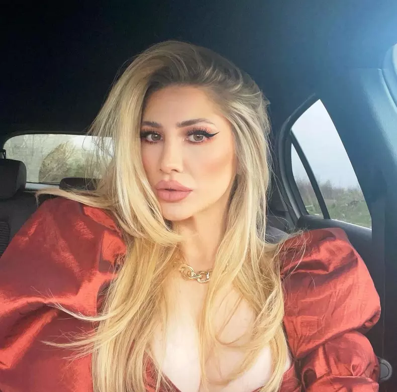 prietena alexiei eram alaturi de mario fresh (4)