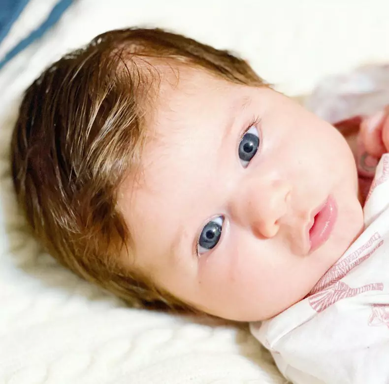 Laura-Cosoi-7-1024x1011