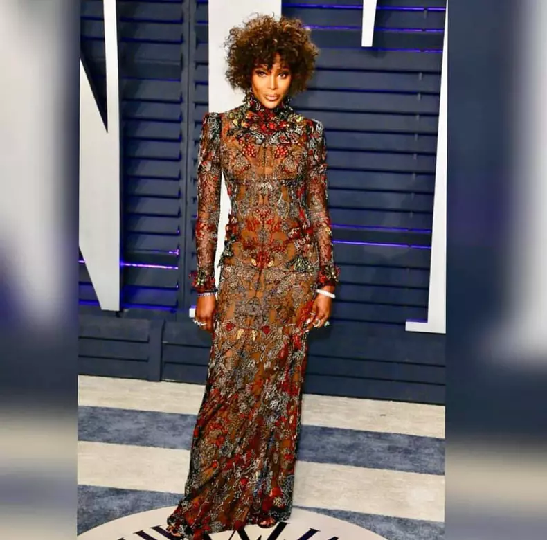 naomi-campbell-a-nascut-la-50-de-ani-8