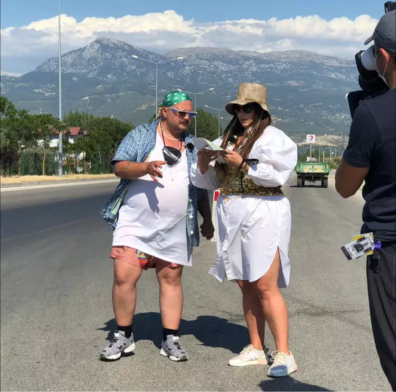 Cat-a-slabit-lorelei-bratu-7