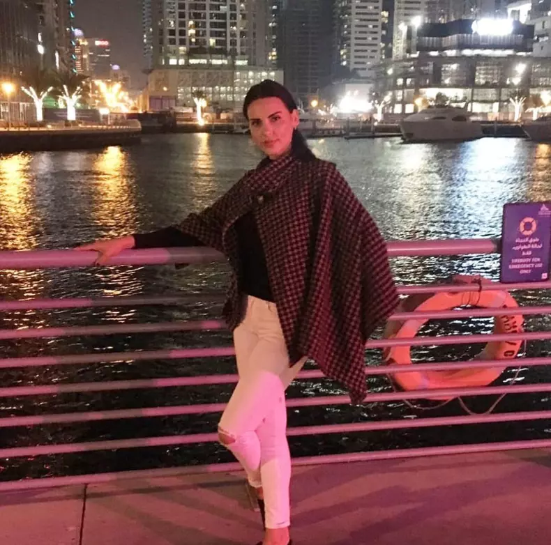 Lavinia şi Ştefan au plecat în vacanţă după botez