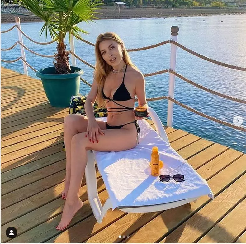 Elena-gheorghe-plaja