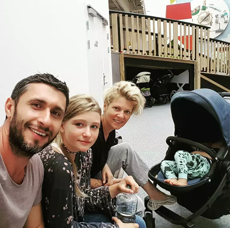 dragos-bucur-dana-nalbaru-si-copiii
