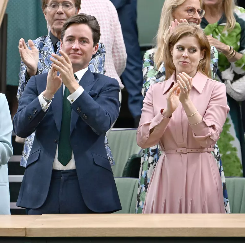 Prințesa Beatrice este cea mai elegantă femeie din Familia Regală Britanică