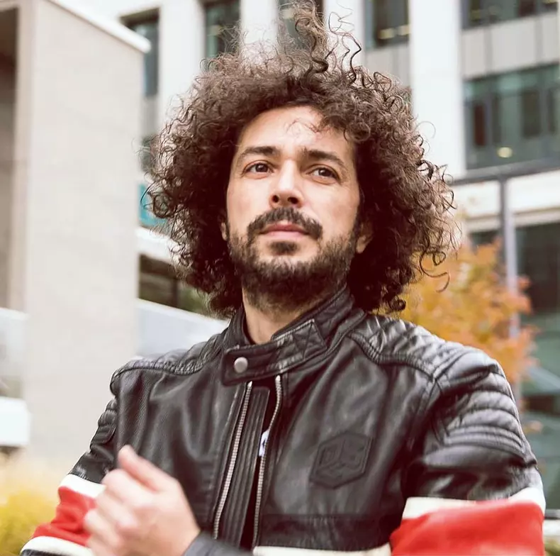 Marius-Moga-Dragostea-din-Tei-2