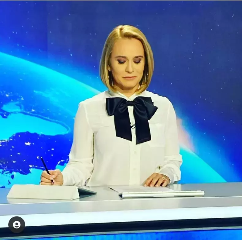andreea-esca-imbracata-de-maria-marinescu-la-strile-pro-tv-5