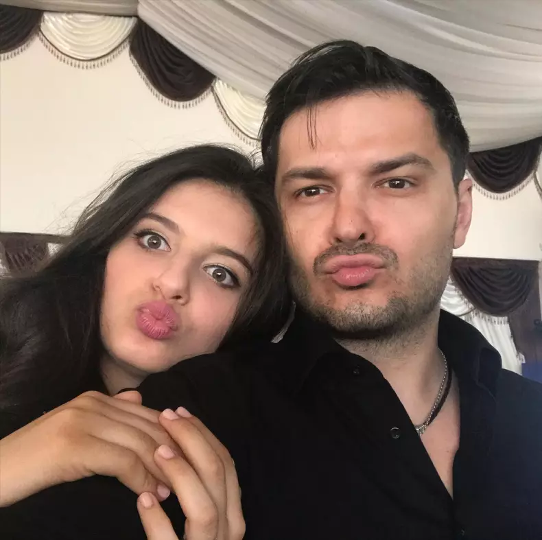 Liviu Vârciu şi fiica sa, Carmina