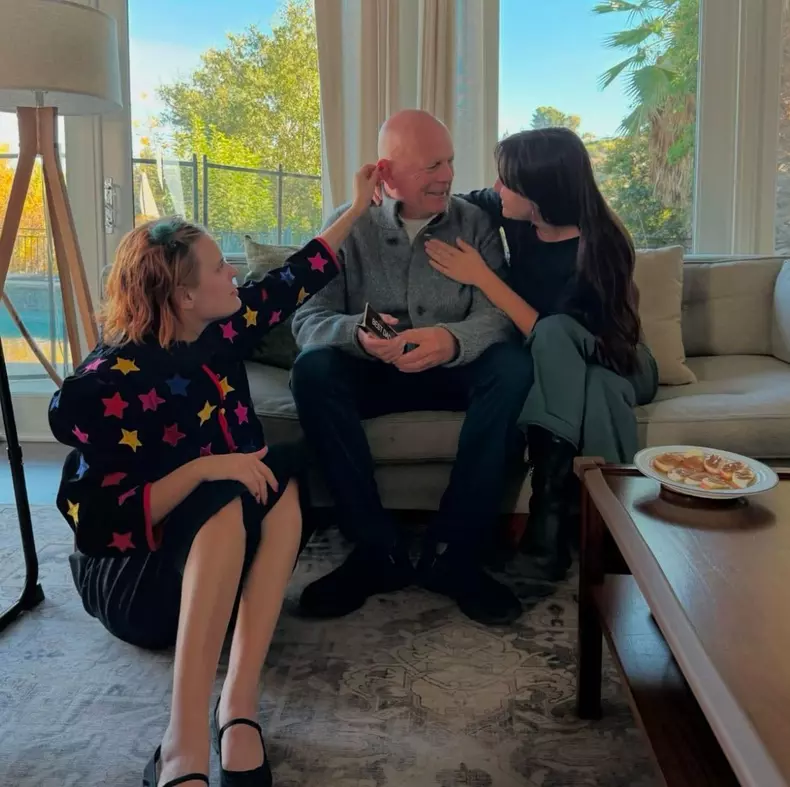 bruce willis ziua recunosctintei