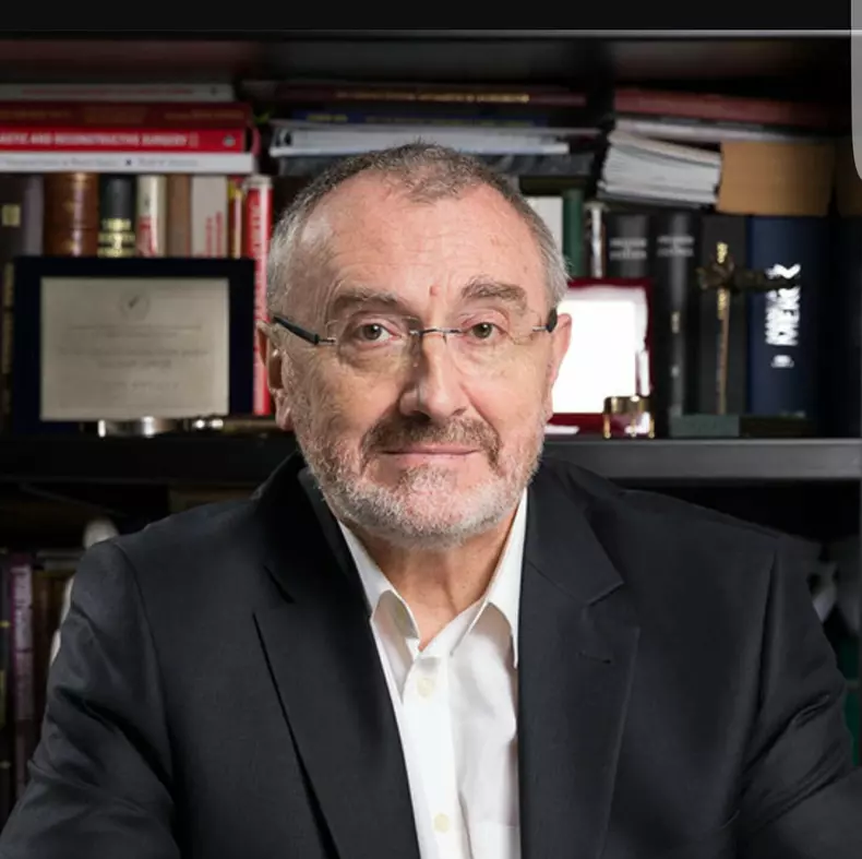 Ioan-Lascar-prima-operatie-schimbare-sex-2