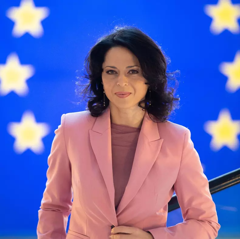 Olivia-Steer-a-pierdut-procesul-cu-Ramona-Strugariu-2