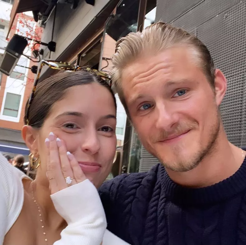Alexander Ludwig și Lauren Dear