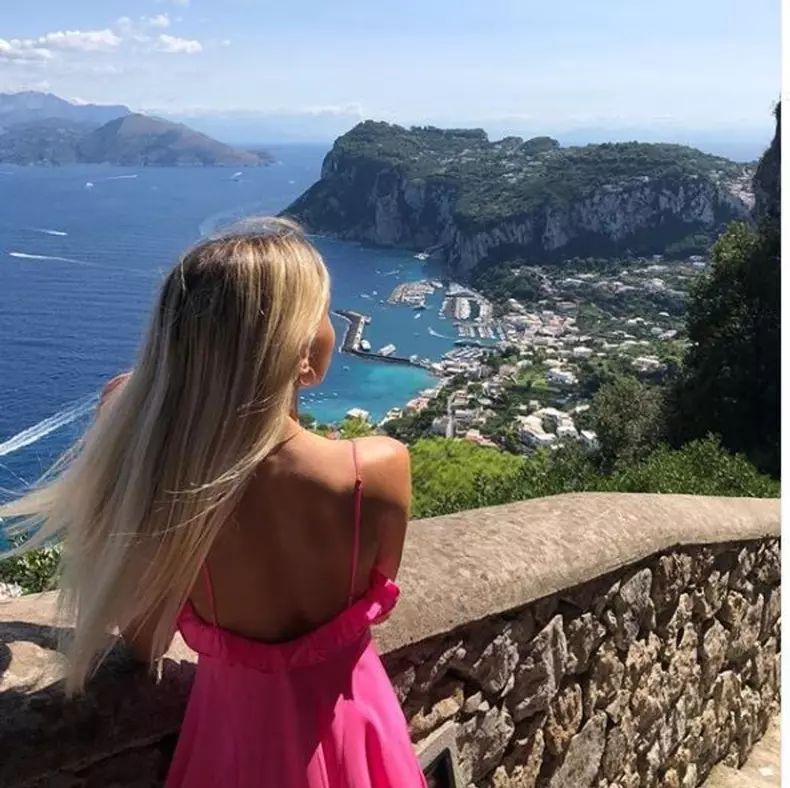 alexandra becali in vacanta