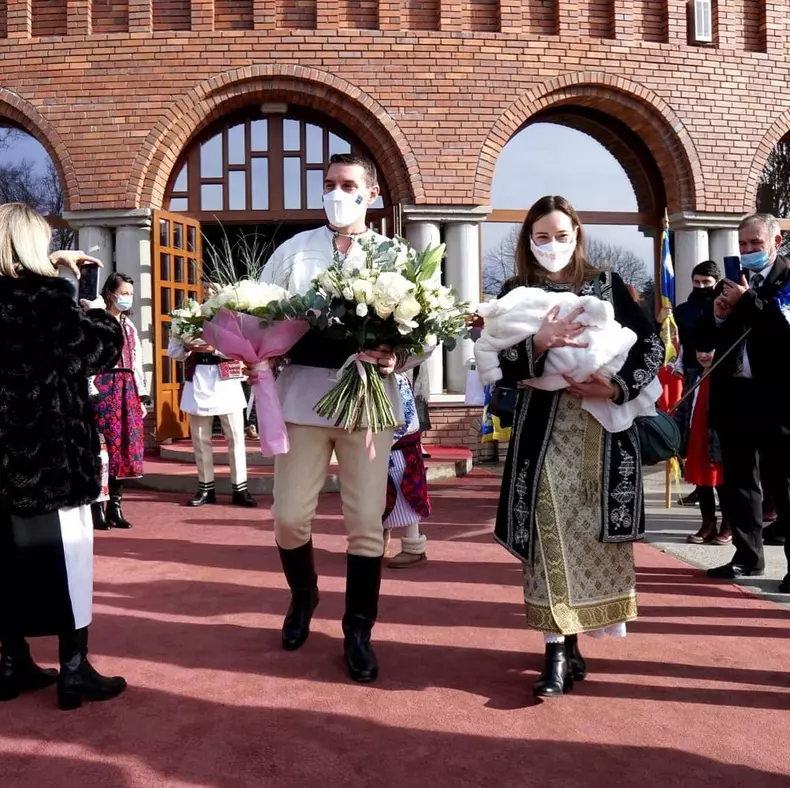 Fostul Principe Nicolae și Alina Binder și-au botezat fetița