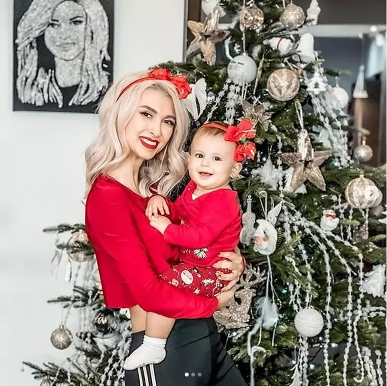 Andreea-Balan-mama