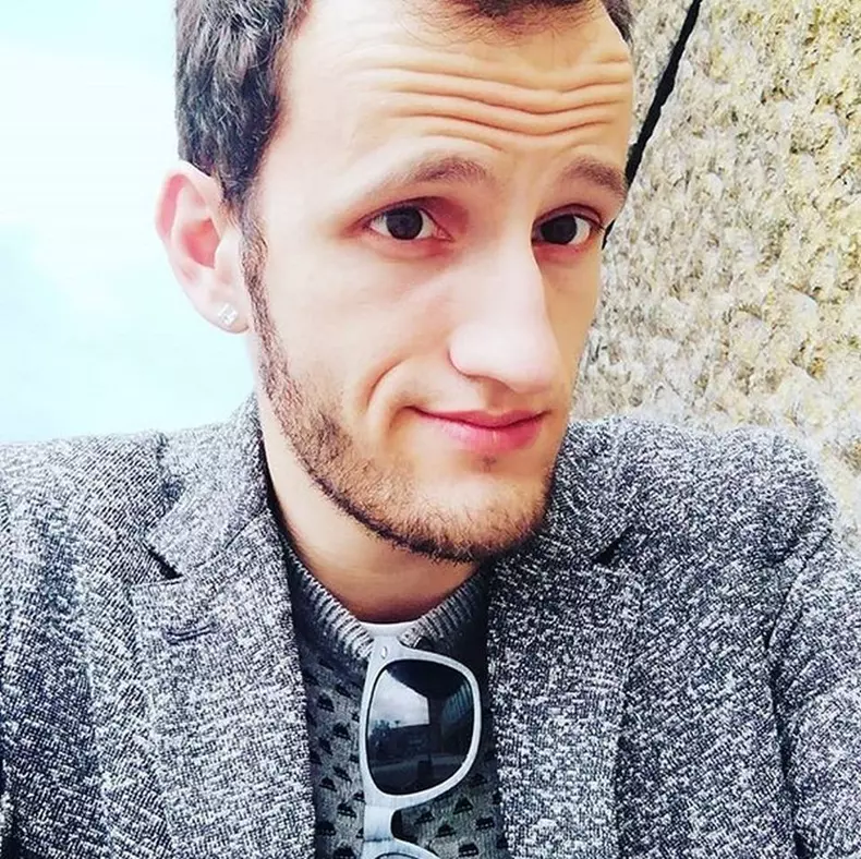 Andrei-Ungureanu-omul-cu-Tourette6