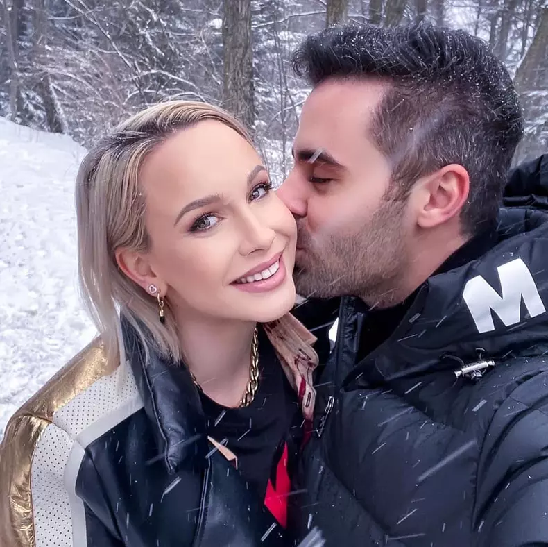 Sandra-Izbasa-si-Razvan-Banica-s-au-casatorit-6