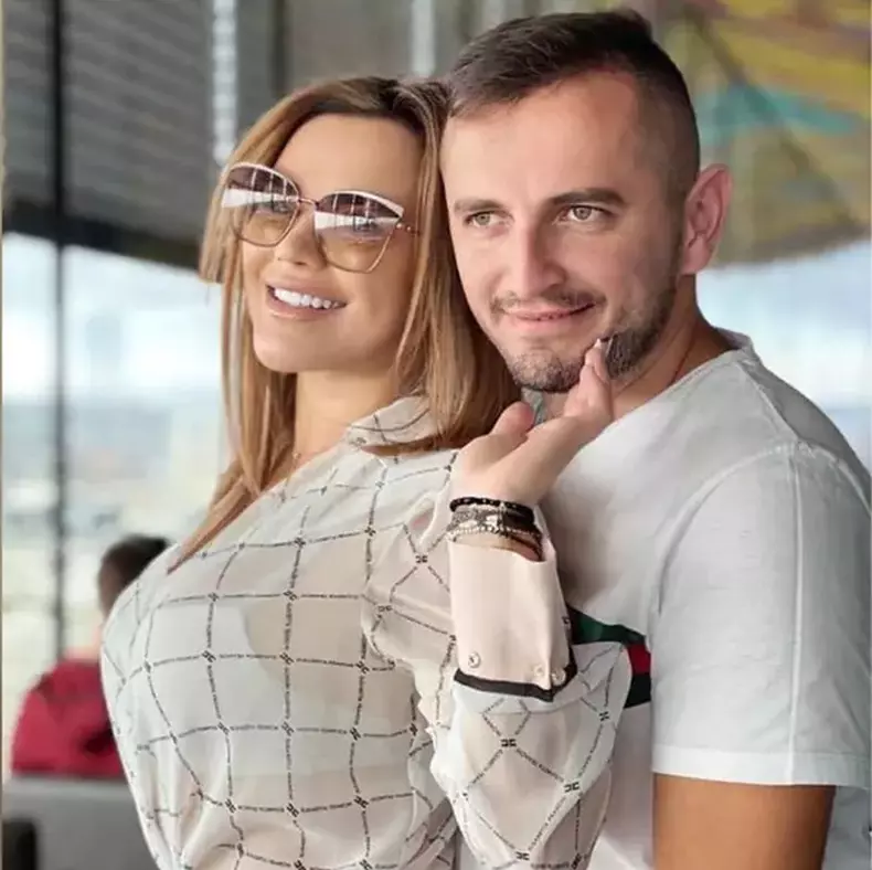 Iubitul-lui-Carmen-de-la-Salciua-si-inca-sotia-lui-au-ajuns-in-fata-instantei