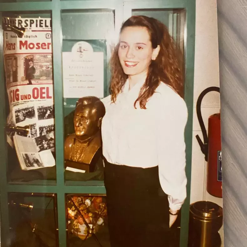 1992-andreea-esca